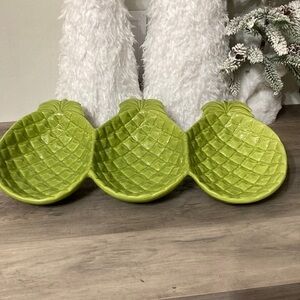 NWOT PINEAPPLE DIVIDED CERAMIC SERVING TRAY